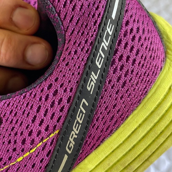 Brooks Green Silence Running Shoes Women's Size 11 - Picture 10 of 10